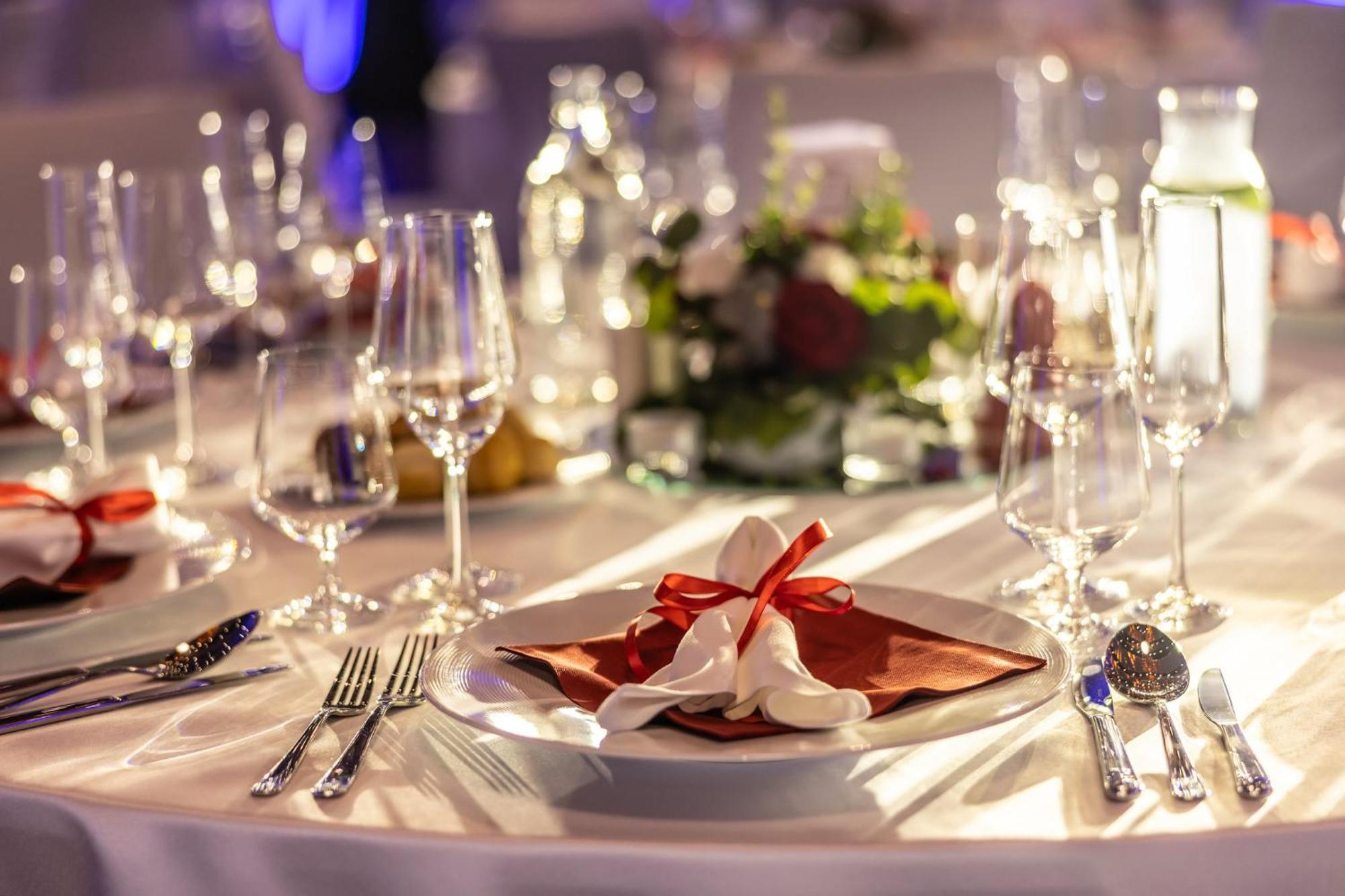 Holiday Inn Stuttgart By Ihg Exterior foto
